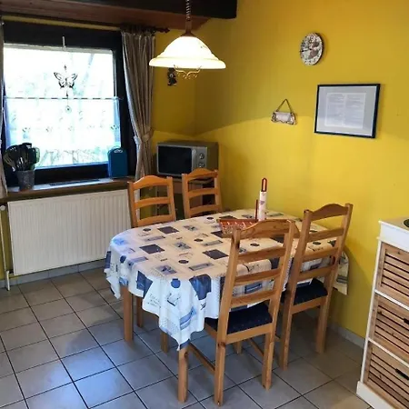 D4 Haus In Eckwarderhoerne Mit Terrasse Und Garten بيت للعطل *