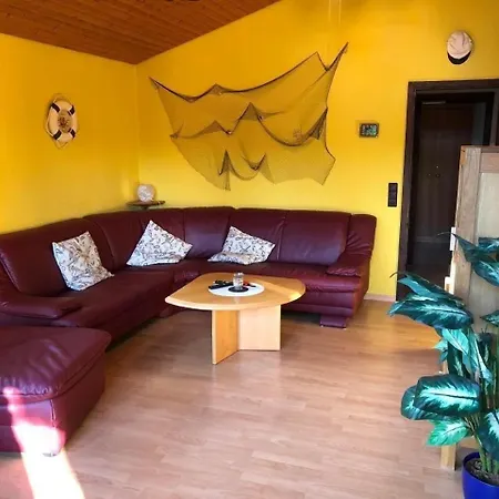 D4 Haus In Eckwarderhoerne Mit Terrasse Und Garten * بوتجادينغين